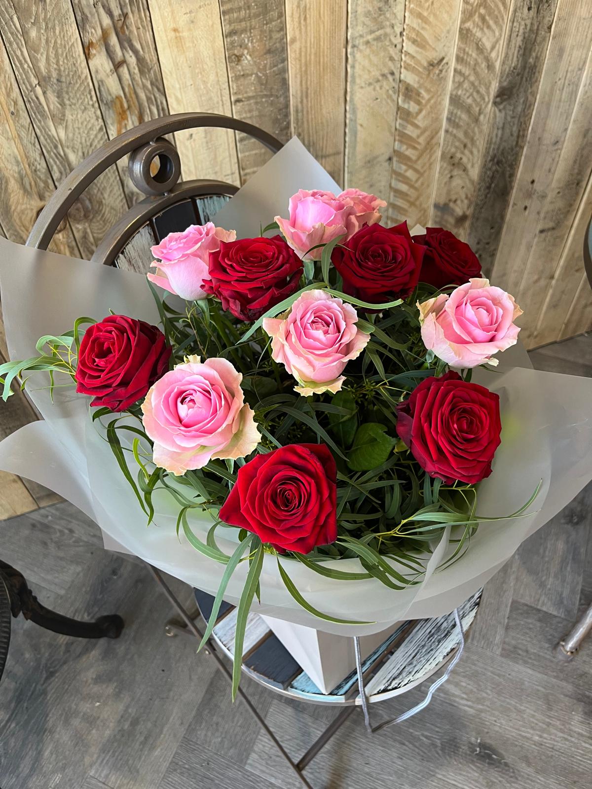 Dozen Rose Mix