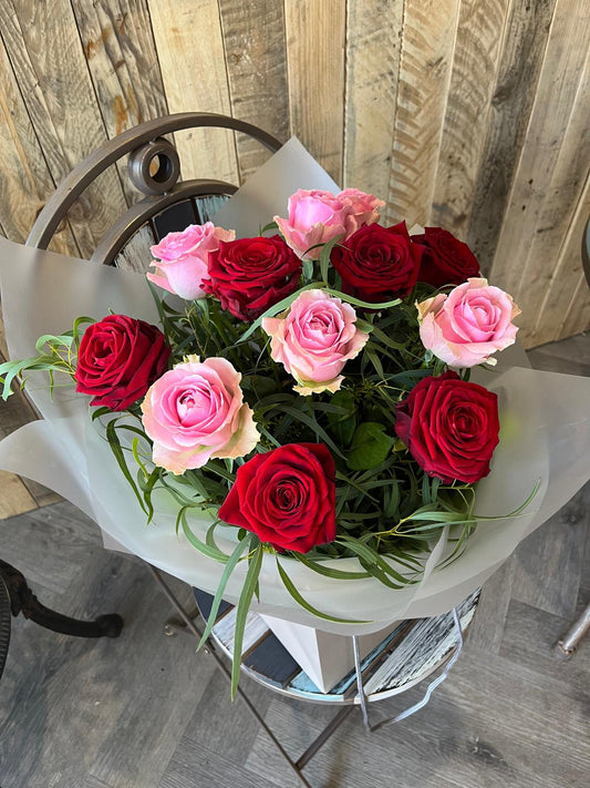 Dozen Rose Mix